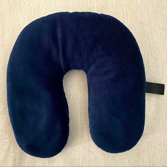 Micro Bead Neck Pillow - Picture 3 of 11